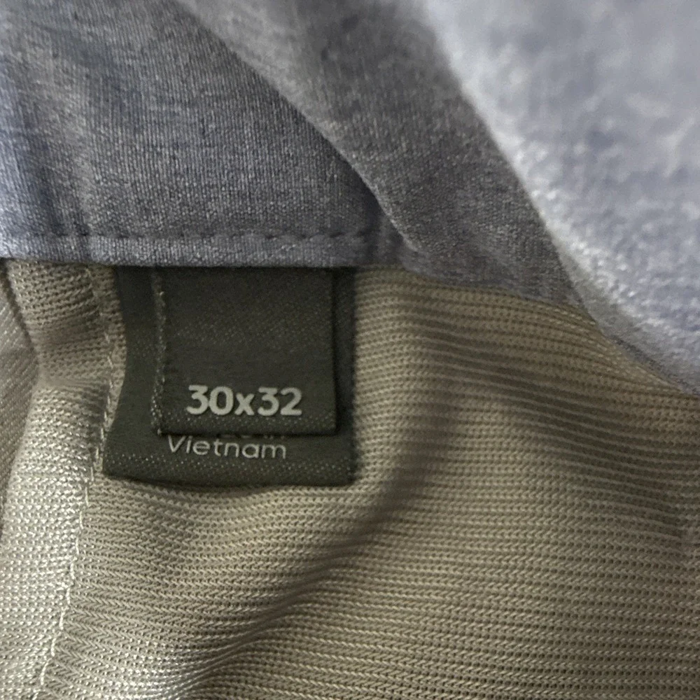adidas Adicross Men's Gray Golf Pants 30x32 Flat Front Pockets